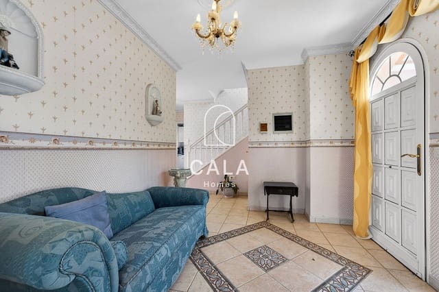 4 soveværelse Villa til salg i Callao Salvaje, Adeje med swimmingpool garage - € 1.175.000 (Ref: 9824223)
