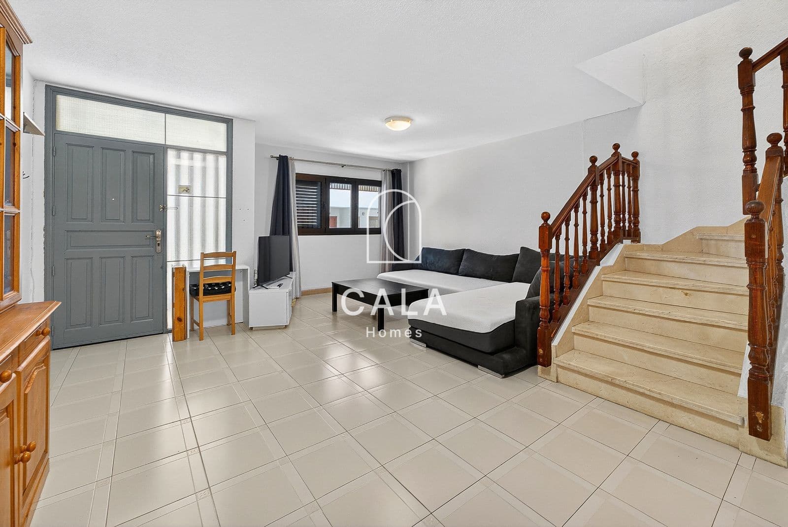 4 quarto Casa em Banda para venda em Playa San Juan com piscina garagem - 400 000 € (Ref: 9830310)