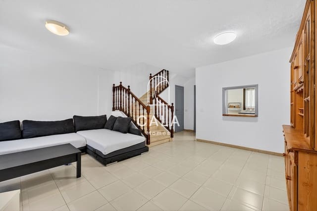 4 quarto Casa em Banda para venda em Playa San Juan, Guía de Isora com piscina garagem - 400 000 € (Ref: 9830310)