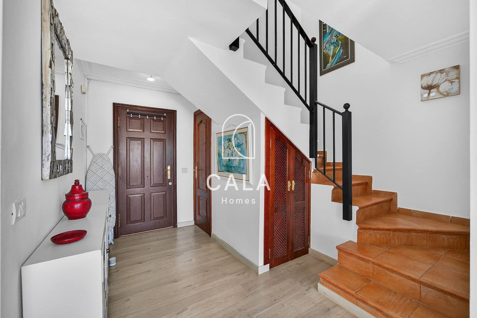 3 bedroom Flat for sale in Callao Salvaje with pool garage - € 499,000 (Ref: 9830392)