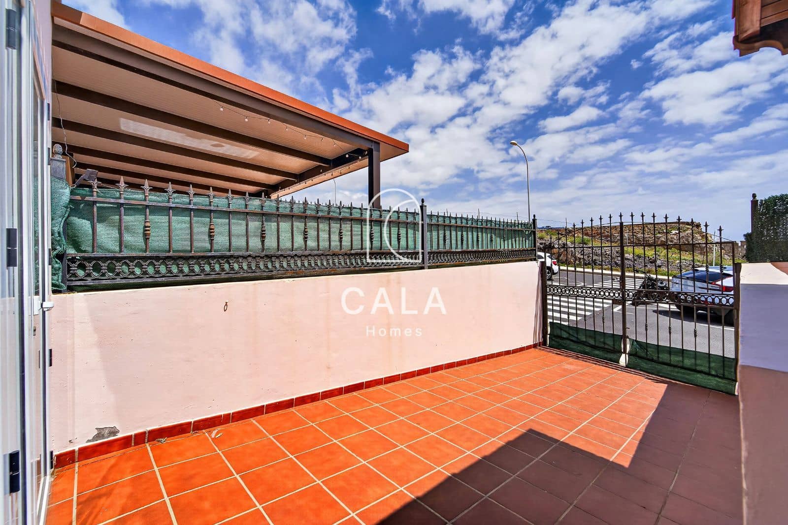 3 bedroom Flat for sale in Callao Salvaje with pool garage - € 499,000 (Ref: 9830392)