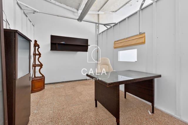 Kommersiell til salgs i Casco Urbano, Adeje med garasje - € 240 000 (Ref: 9834825)