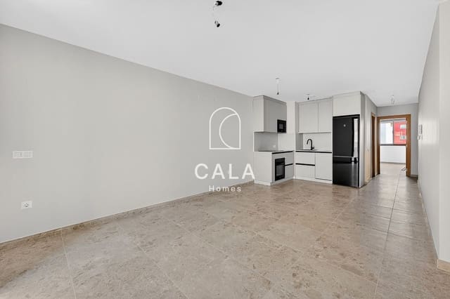 2 soveværelse Lejlighed til salg i Playa San Juan, Guía de Isora med garage - € 319.000 (Ref: 9834826)