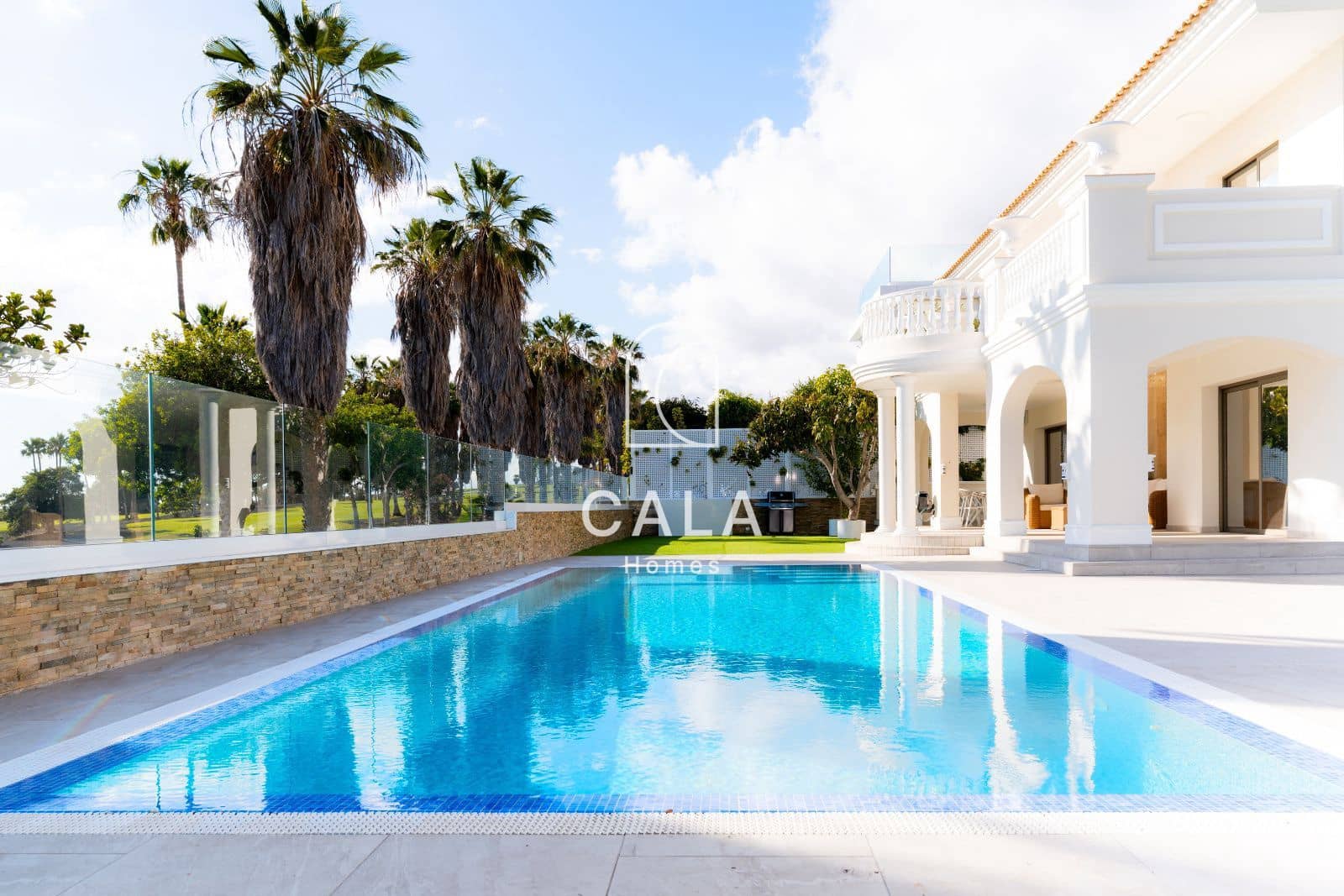 4 quarto Casa em Banda para venda em La Caleta Adeje com piscina garagem - 3 500 000 € (Ref: 9838698)