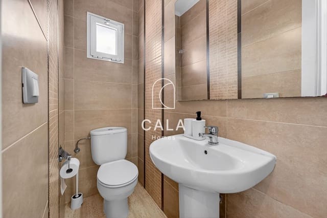 4 quarto Casa em Banda para venda em Playa Fañabe, Adeje com piscina - 555 000 € (Ref: 9844415)