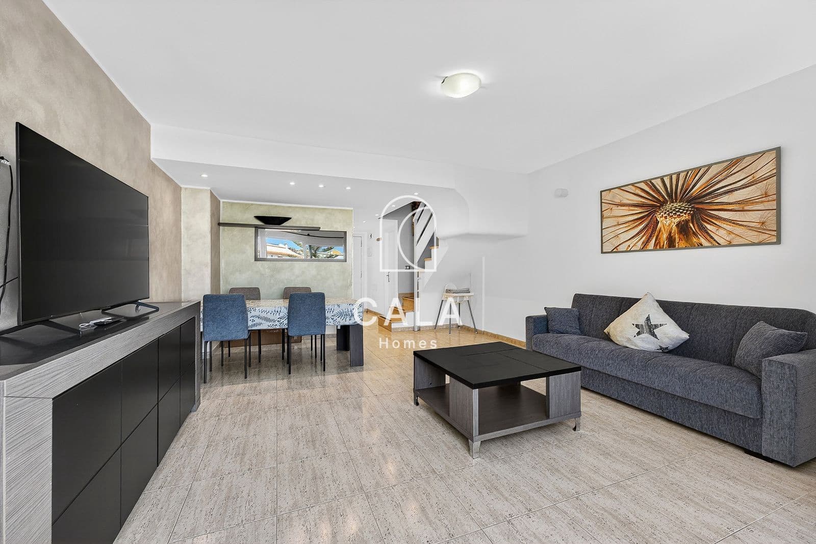 4 chambre Maison de Ville à vendre à Playa Fanabe avec piscine - 555 000 € (Ref: 9844415)