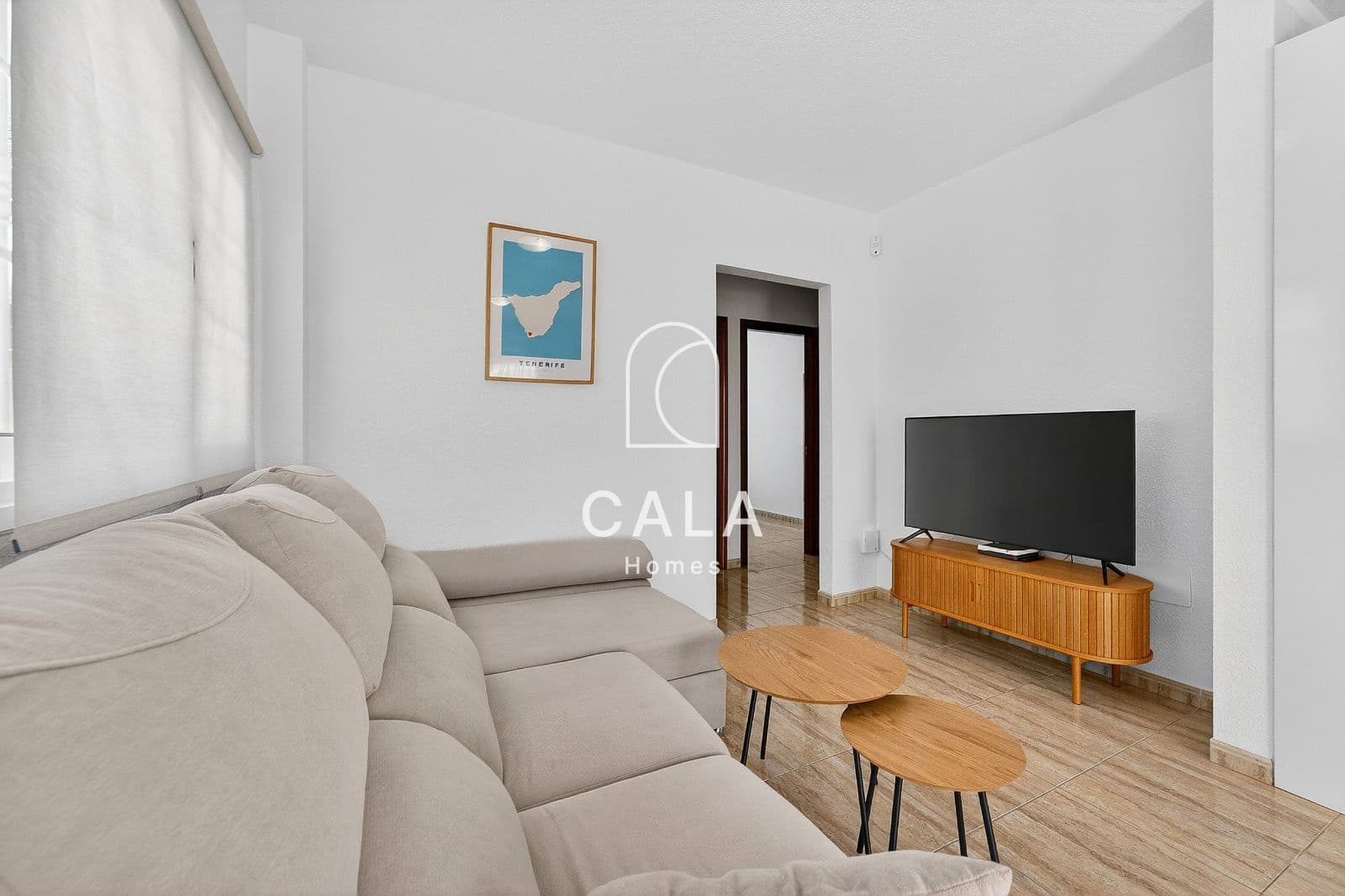 2 bedroom Flat for sale in Palm-Mar with pool garage - € 320,000 (Ref: 9861125)