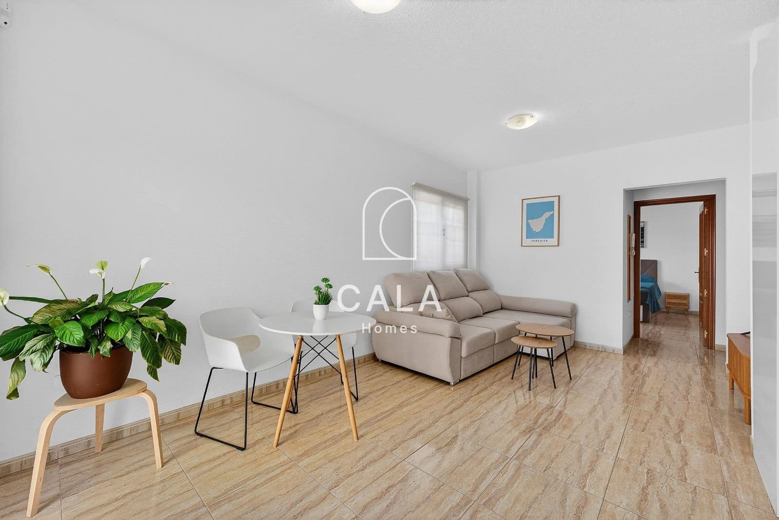 2 bedroom Flat for sale in Palm-Mar with pool garage - € 320,000 (Ref: 9861125)