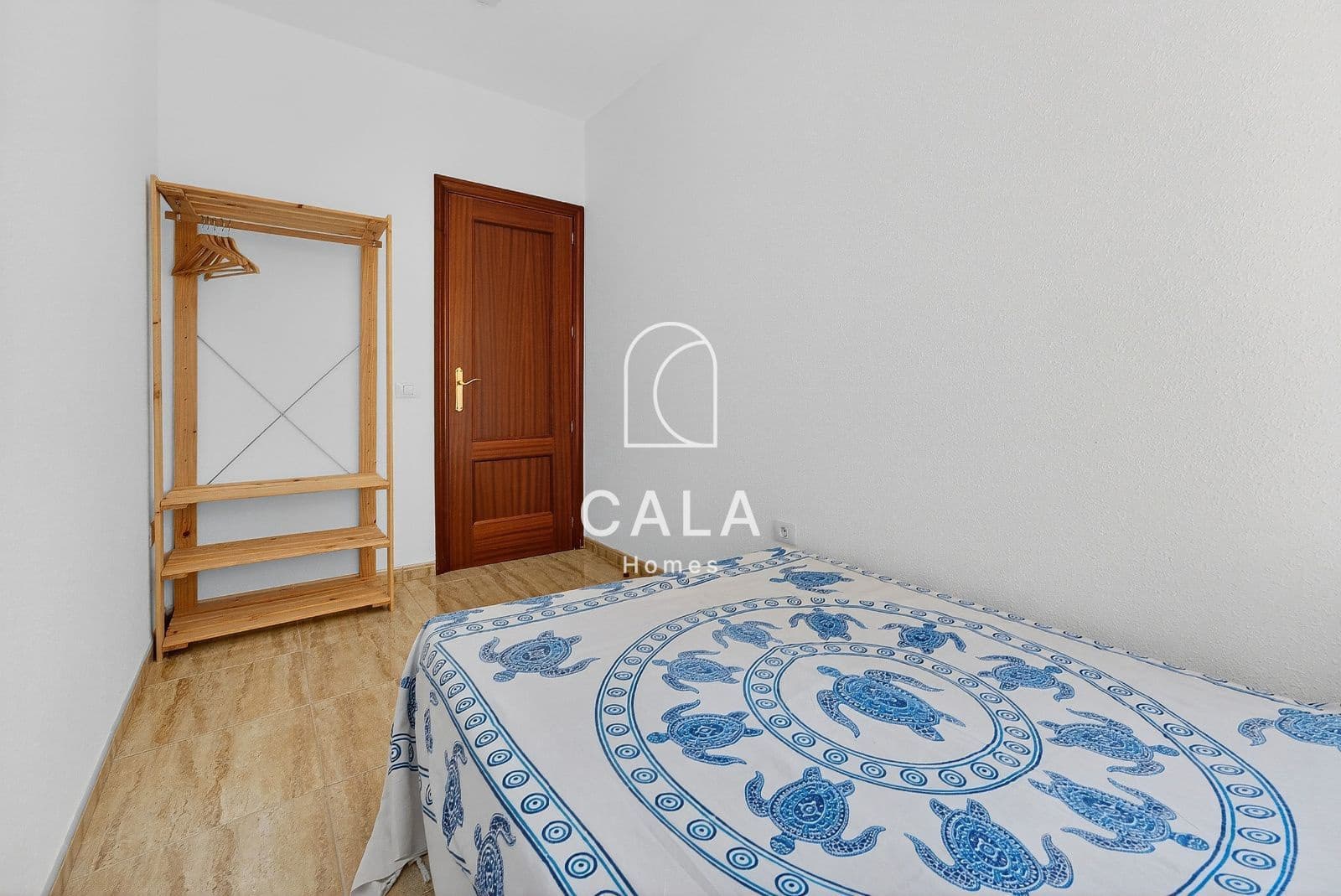 2 bedroom Flat for sale in Palm-Mar with pool garage - € 320,000 (Ref: 9861125)