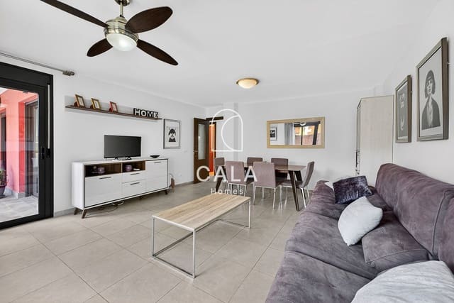 2 slaapkamer Flat te koop in Palm-Mar, Arona met zwembad garage - € 390.000 (Ref: 9861126)