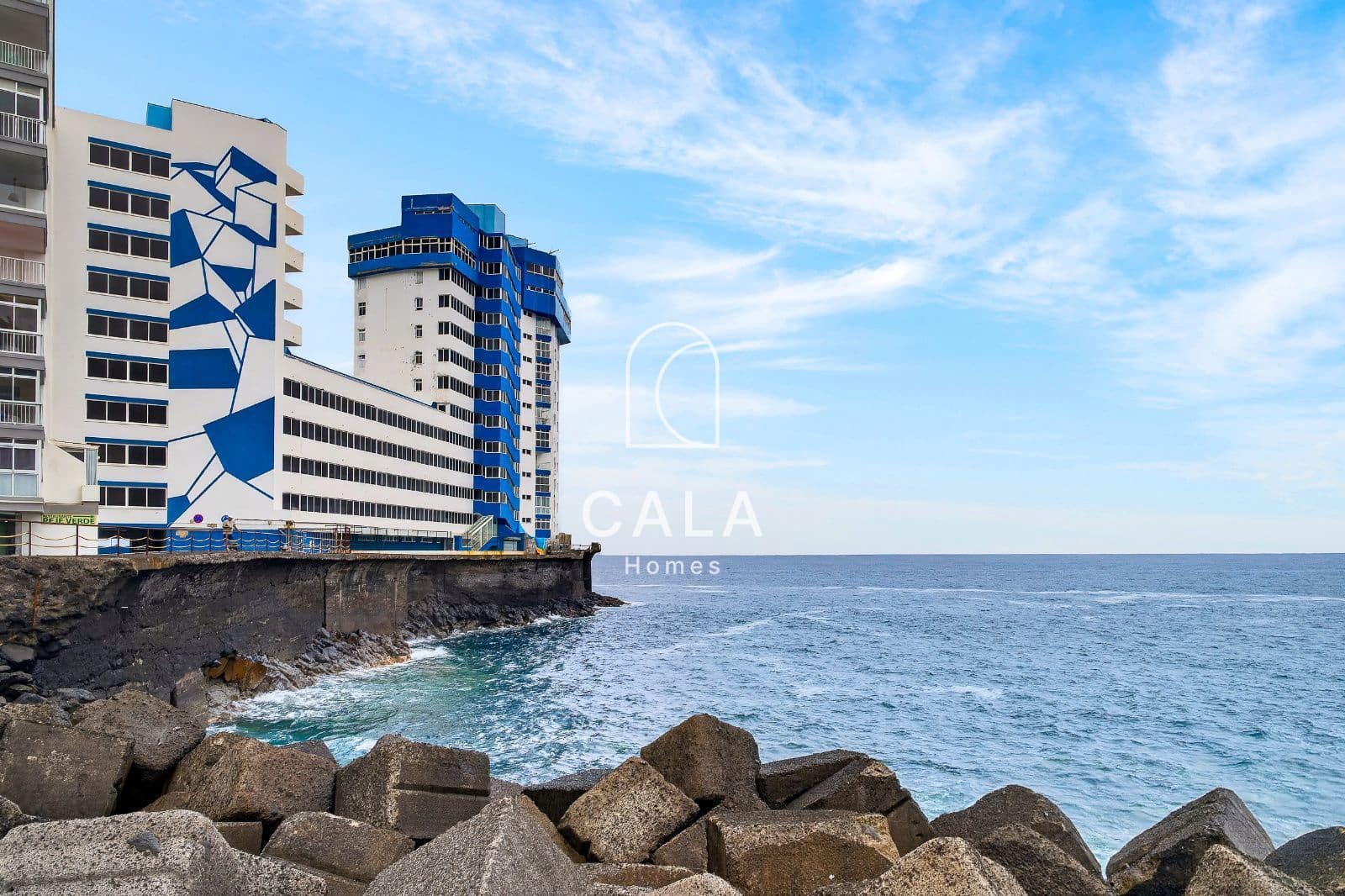 2 bedroom Flat for sale in Tacoronte with pool - € 305,000 (Ref: 9866164)