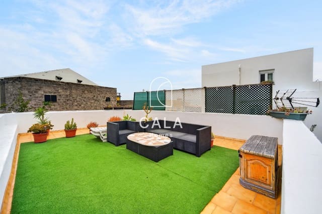 7 slaapkamer Villa te koop in Garachico met garage - € 650.000 (Ref: 9866165)