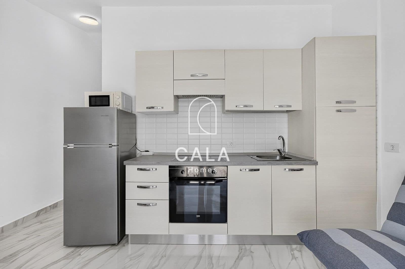 3 sypialnia Willa na sprzedaż w Golf del Sur z basenem garażem - 695 000 € (Ref: 9935301)