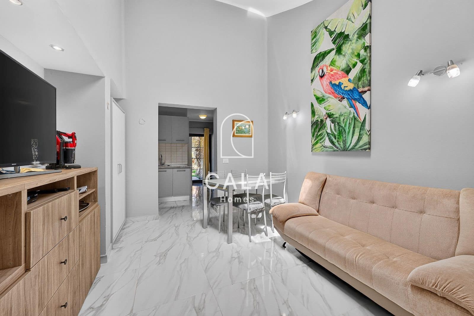 3 sypialnia Willa na sprzedaż w Golf del Sur z basenem garażem - 695 000 € (Ref: 9935301)