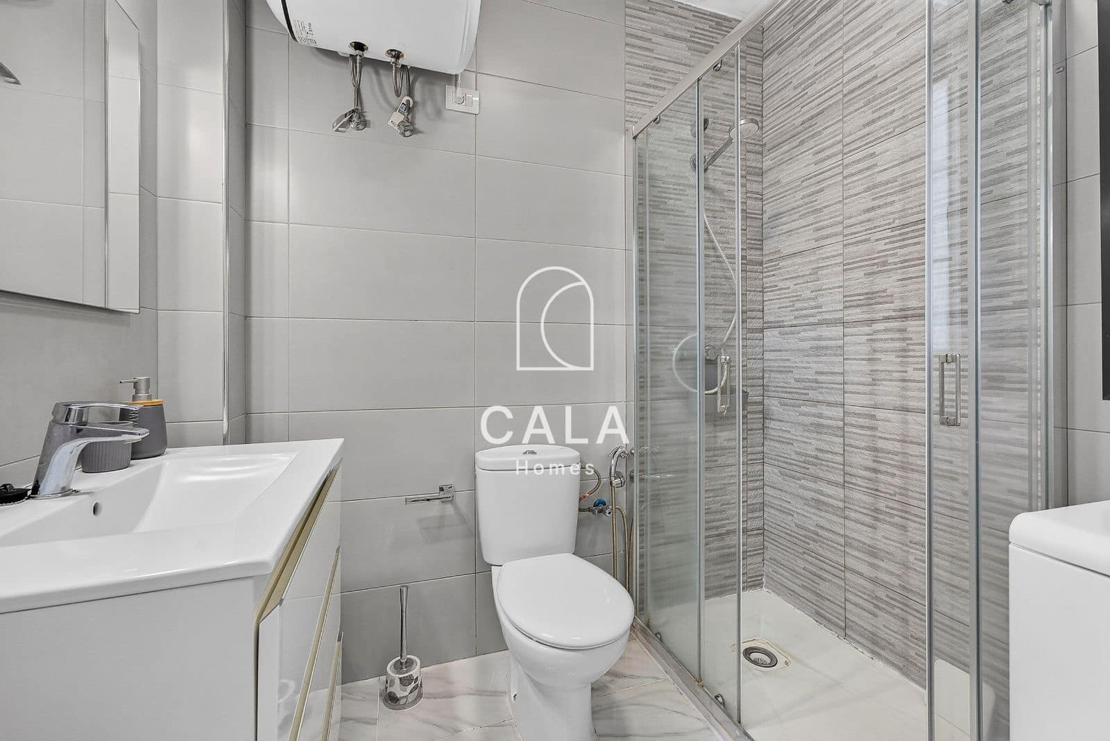 3 sypialnia Willa na sprzedaż w Golf del Sur z basenem garażem - 695 000 € (Ref: 9935301)