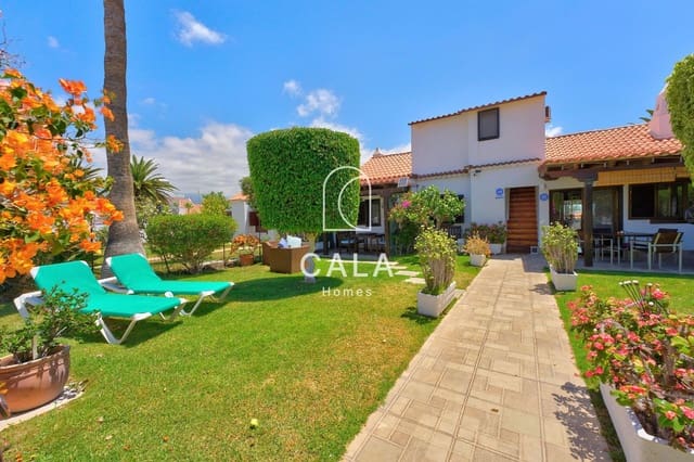3 sypialnia Willa na sprzedaż w Golf del Sur, San Miguel de Abona z basenem garażem - 695 000 € (Ref: 9935301)