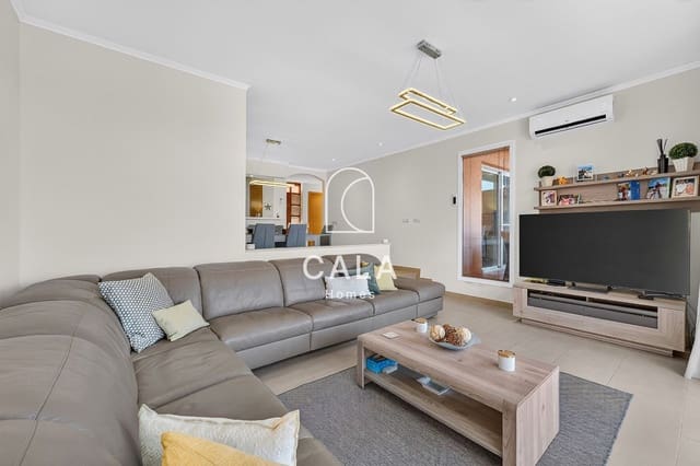 3 soveværelse Villa til salg i La Caleta Adeje, Adeje med swimmingpool garage - € 1.495.000 (Ref: 9958843)