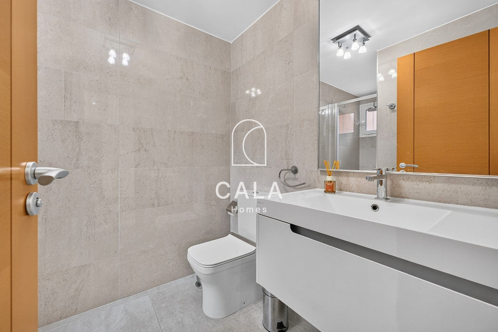 3 bedroom Villa for sale in Costa Adeje with pool garage - € 1,495,000 (Ref: 9958843)
