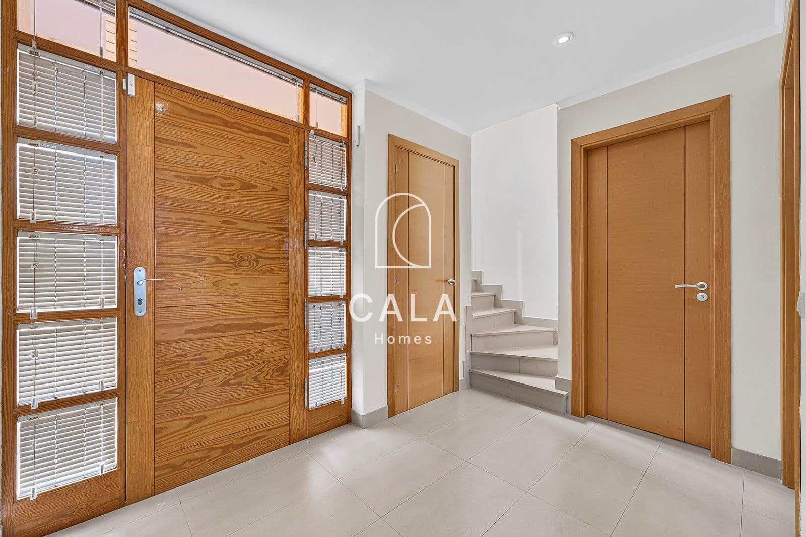 3 bedroom Villa for sale in Costa Adeje with pool garage - € 1,495,000 (Ref: 9958843)