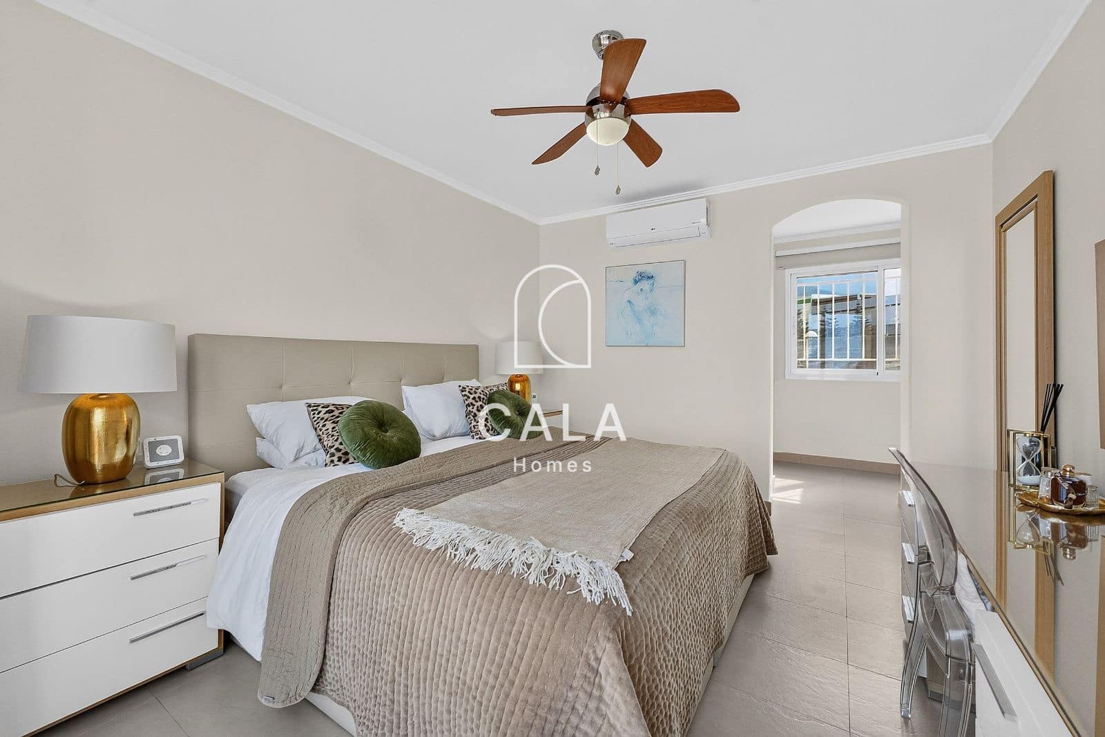 3 bedroom Villa for sale in Costa Adeje with pool garage - € 1,495,000 (Ref: 9958843)