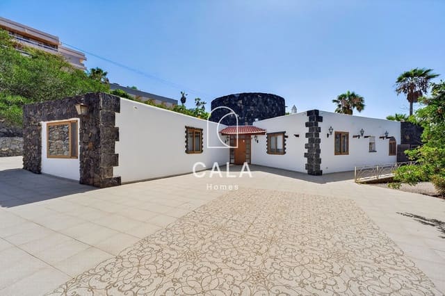 3 slaapkamer Huis te koop in Golf del Sur, San Miguel de Abona met zwembad garage - € 2.920.000 (Ref: 9969112)