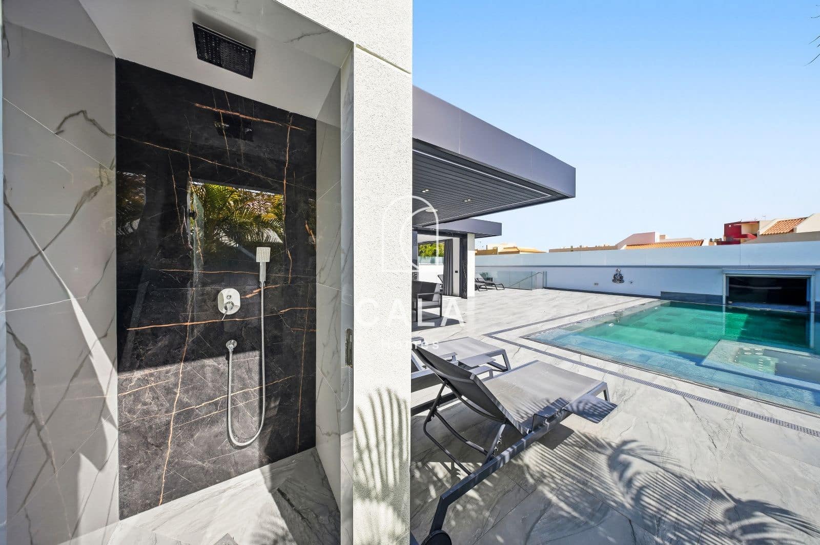 3 bedroom Townhouse for sale in El Madronal with pool garage - € 2,195,000 (Ref: 9974513)