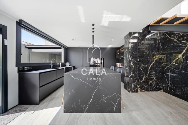 3 soverom Hus til salgs i El Madroñal, Adeje med svømmebasseng garasje - € 2 195 000 (Ref: 9974513)