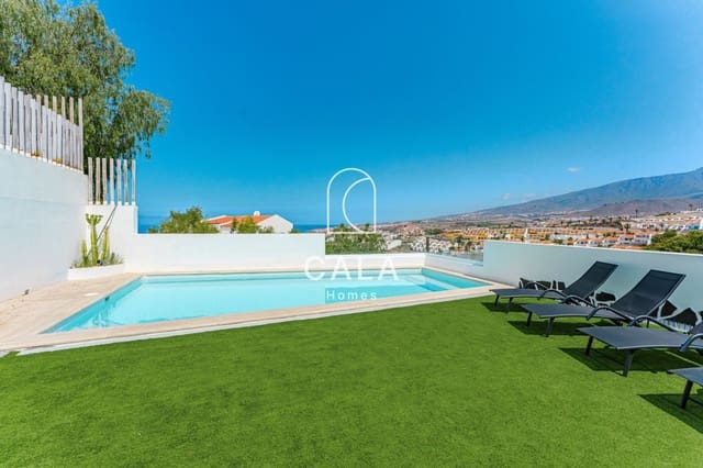 6 soveværelse Byhus til salg i San Eugenio Alto, Adeje med swimmingpool garage - € 1.710.000 (Ref: 9976653)