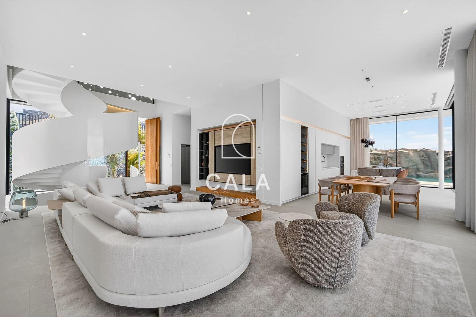 4 chambre Maison de Ville à vendre à Guia de Isora avec piscine garage - 6 500 000 € (Ref: 9981655)