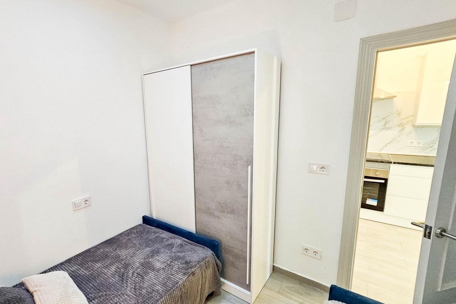 2 Zimmer Reihenhaus zu verkaufen in Torrevieja - 125.000 € (Ref: 10004185)