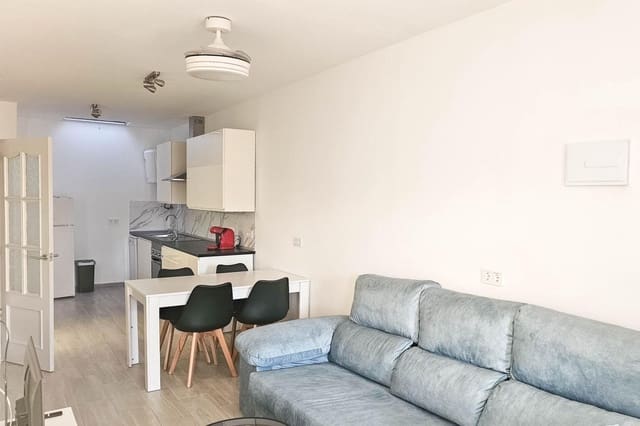 2 soveværelse Rækkehus til salg i El Chaparral - La Siesta - La Torreta, Torrevieja - € 125.000 (Ref: 10004185)