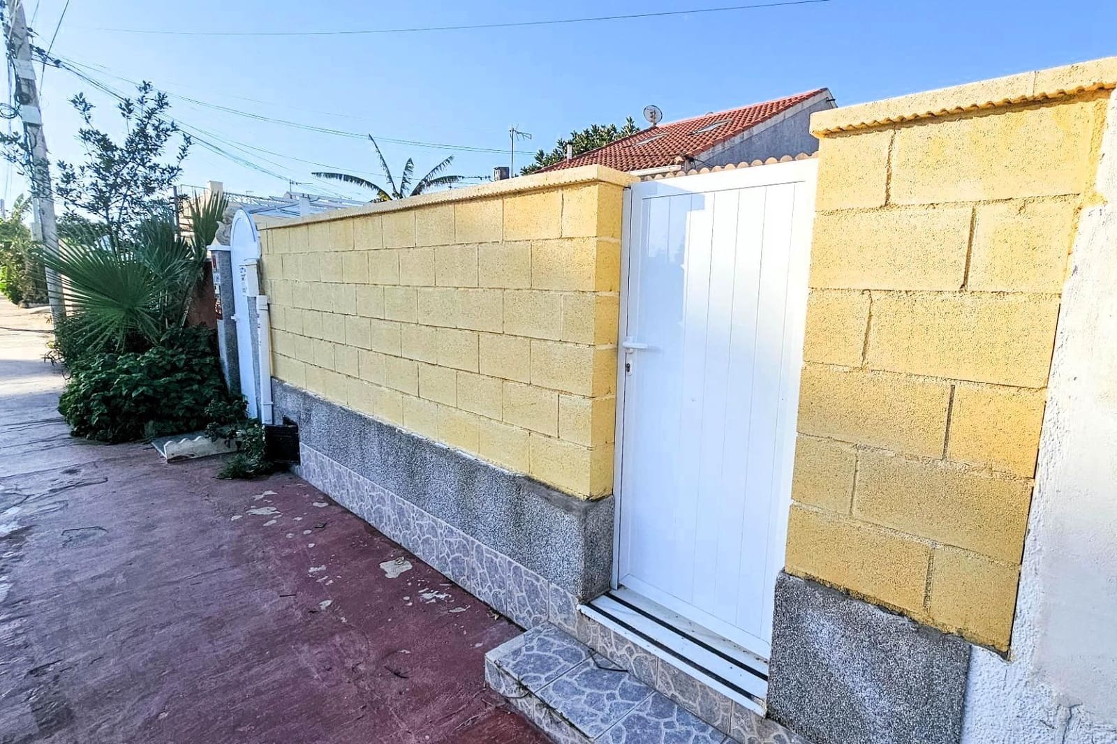 2 Zimmer Reihenhaus zu verkaufen in Torrevieja - 125.000 € (Ref: 10004185)