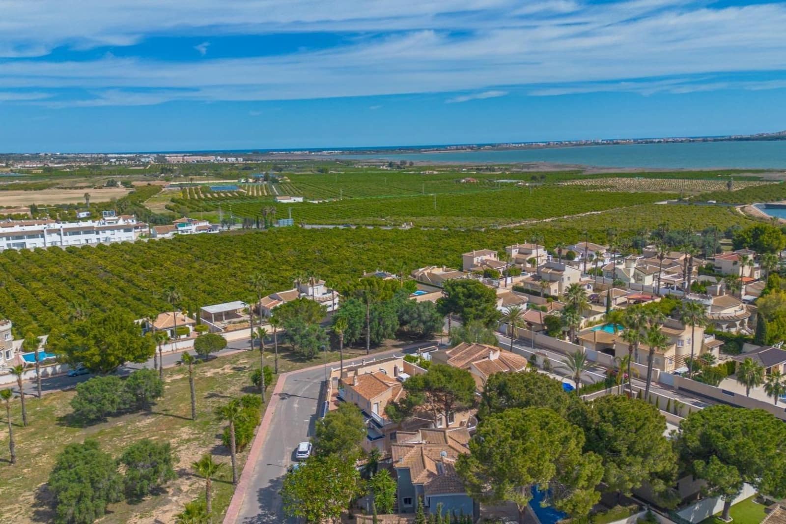 5 Zimmer Villa zu verkaufen in Dona Pepa mit Pool Garage - 499.000 € (Ref: 10006333)