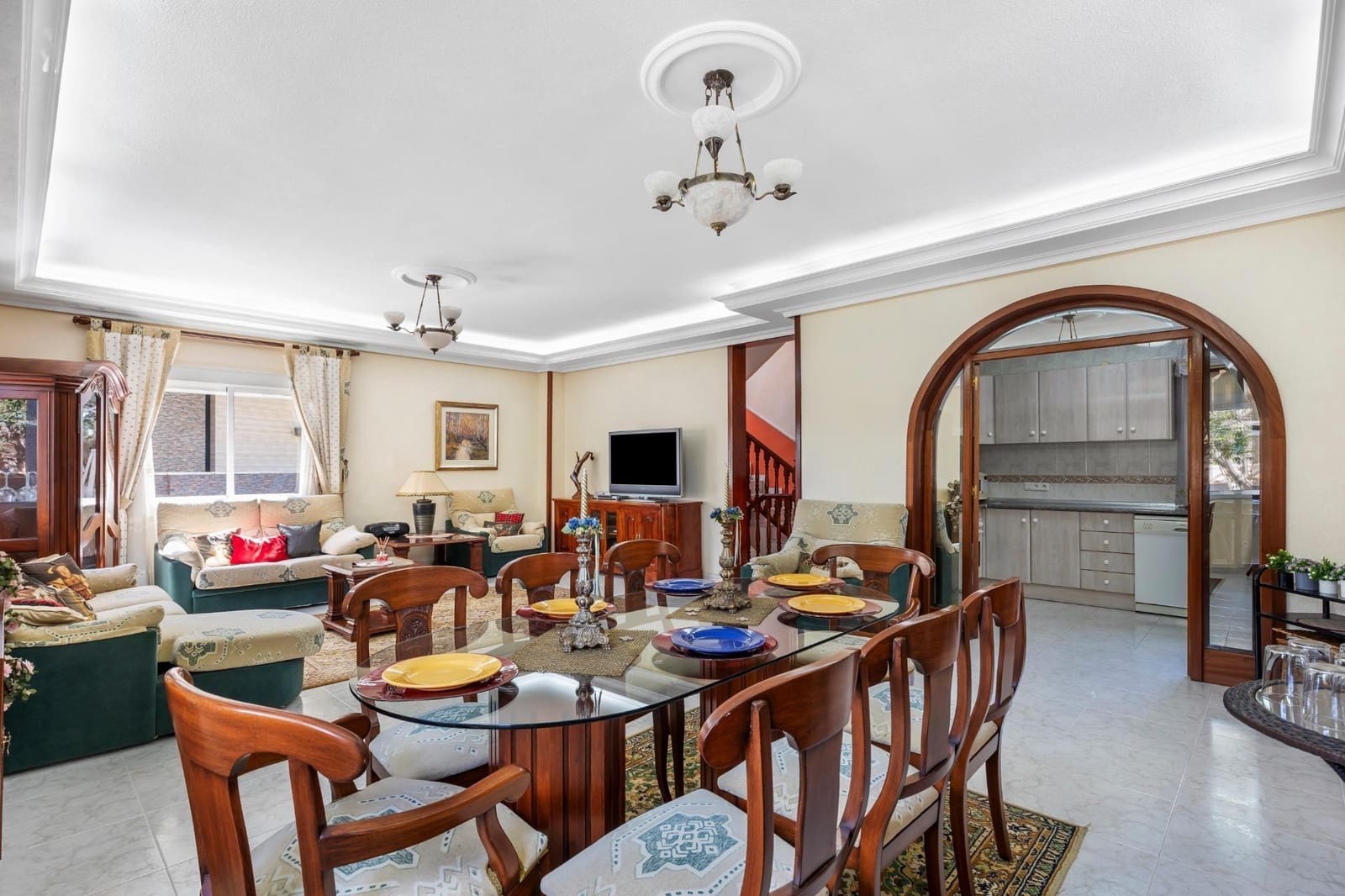 5 Zimmer Villa zu verkaufen in Dona Pepa mit Pool Garage - 499.000 € (Ref: 10006333)