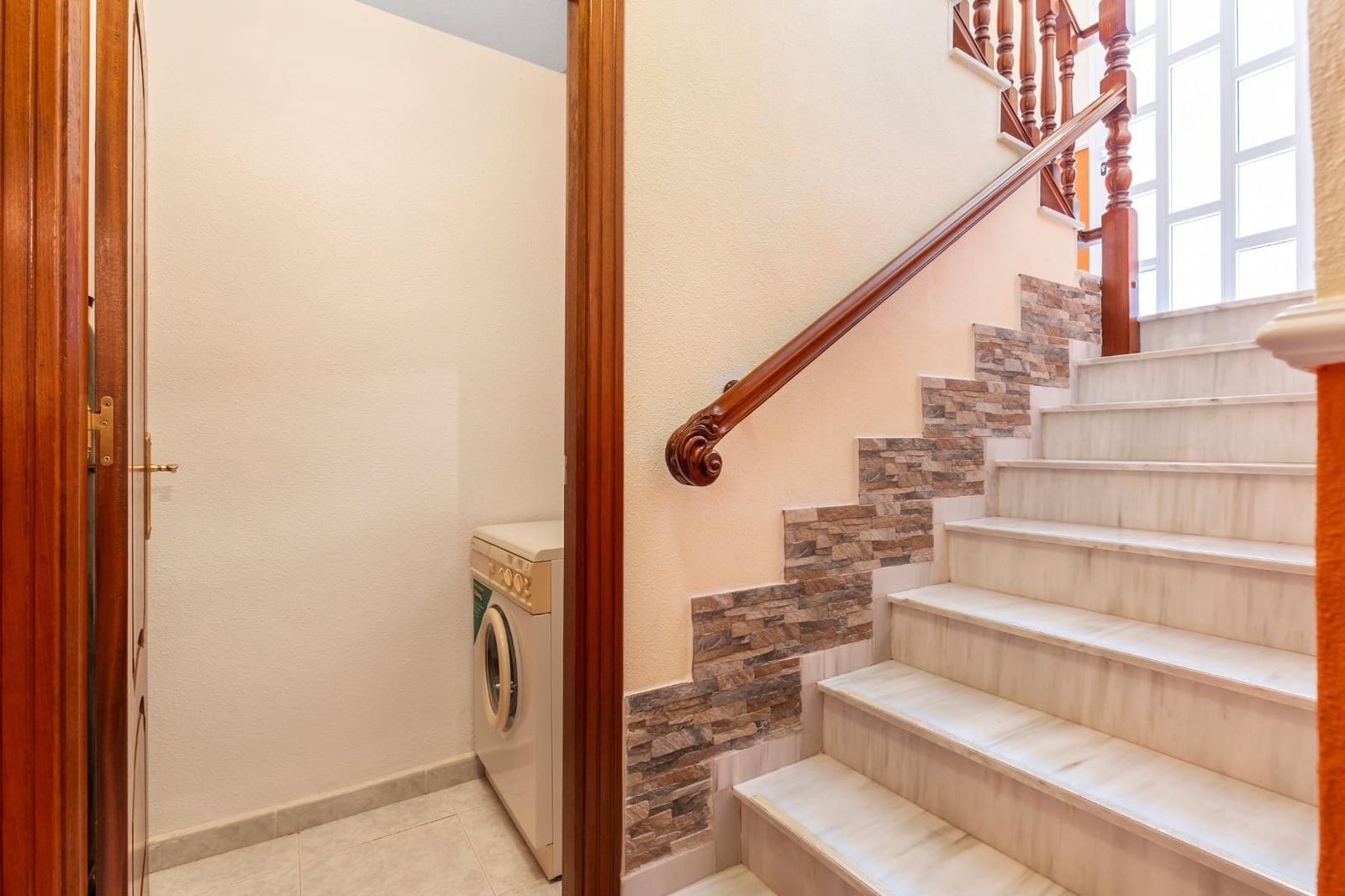 5 Zimmer Villa zu verkaufen in Dona Pepa mit Pool Garage - 499.000 € (Ref: 10006333)