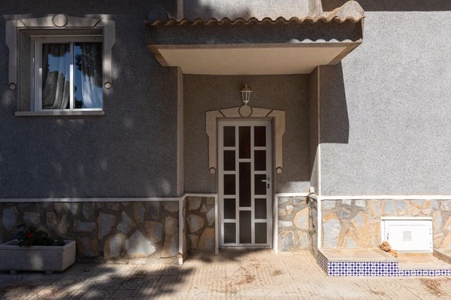 5 Zimmer Villa zu verkaufen in Doña Pepa, Rojales mit Pool Garage - 499.000 € (Ref: 10006333)