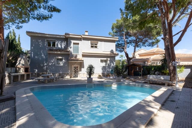 5 Zimmer Villa zu verkaufen in Doña Pepa, Rojales mit Pool Garage - 499.000 € (Ref: 10006333)