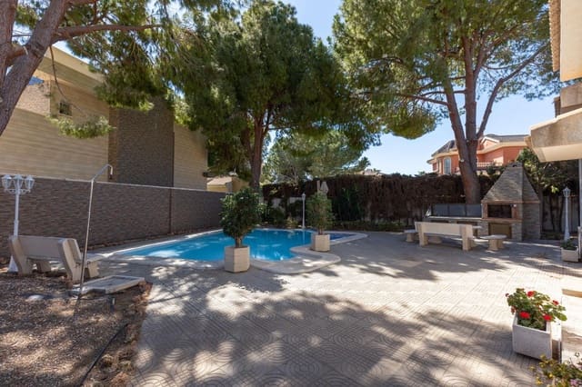 5 Zimmer Villa zu verkaufen in Doña Pepa, Rojales mit Pool Garage - 499.000 € (Ref: 10006333)