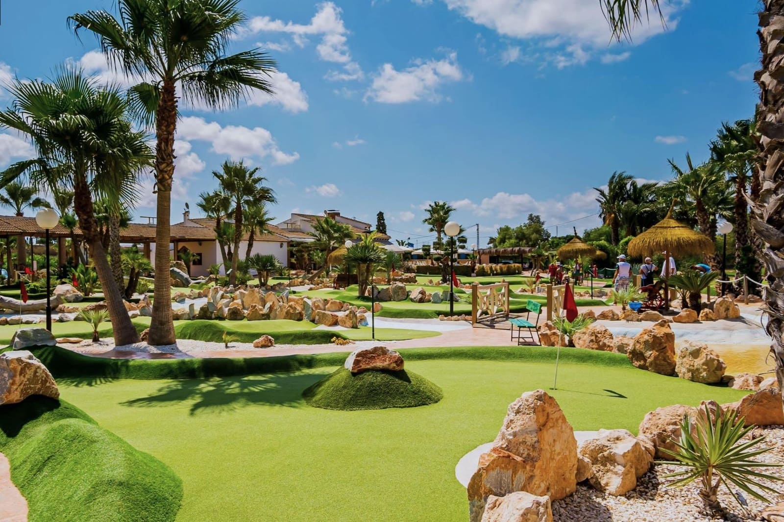 5 Zimmer Villa zu verkaufen in Dona Pepa mit Pool Garage - 499.000 € (Ref: 10006333)