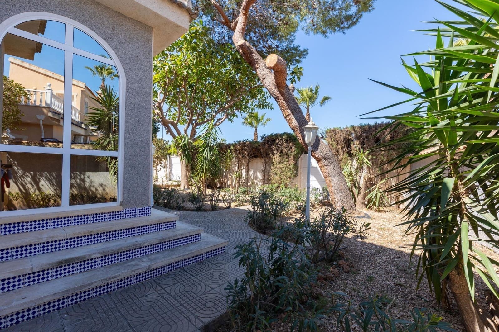 5 Zimmer Villa zu verkaufen in Dona Pepa mit Pool Garage - 499.000 € (Ref: 10006333)