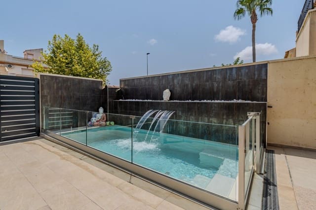 3 sovrum Radhus till salu i Aguas Nuevas, Torrevieja med pool - 305 000 € (Ref: 10011480)