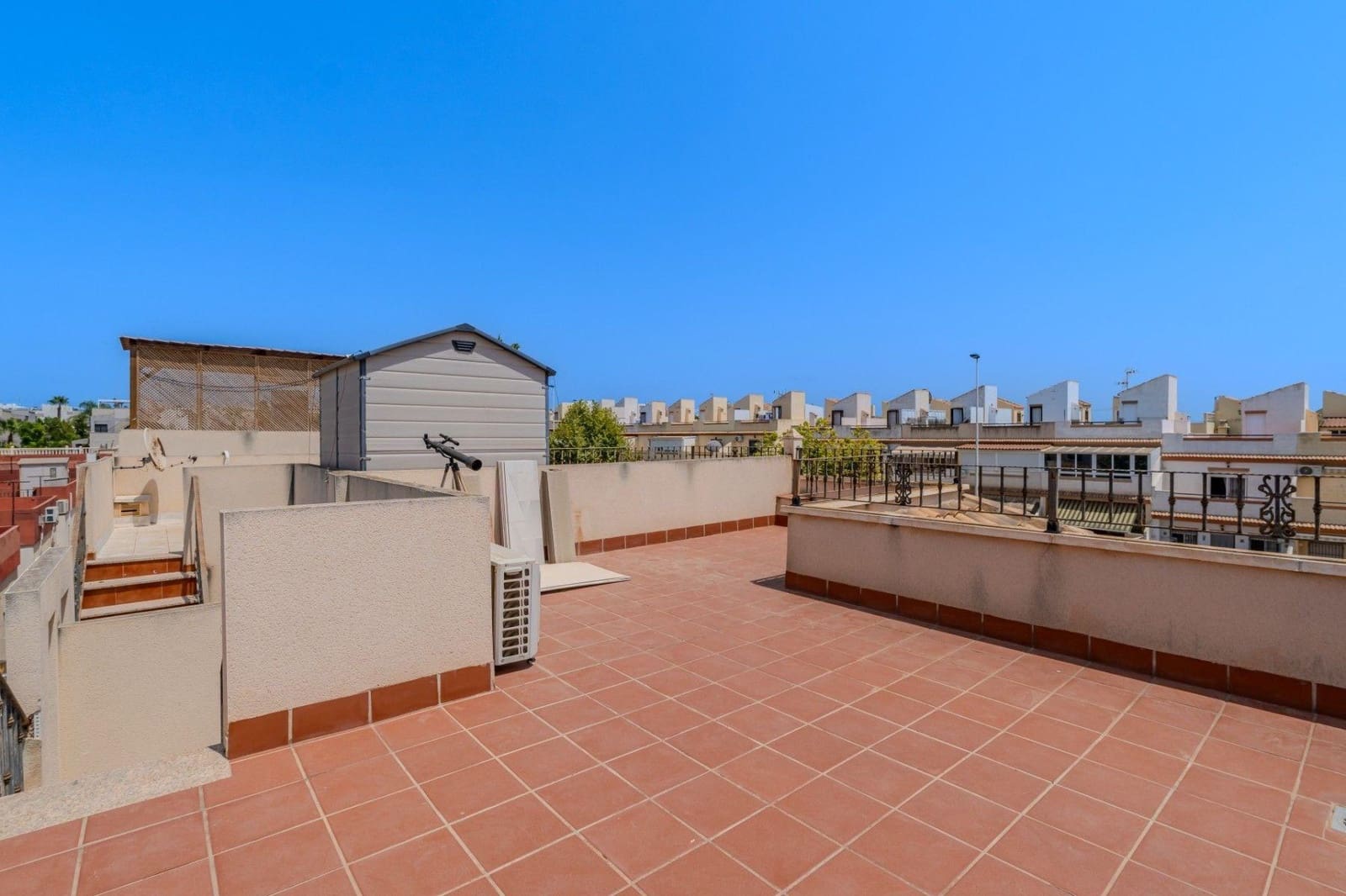 3 sovrum Radhus till salu i Aguas Nuevas med pool - 305 000 € (Ref: 10011480)