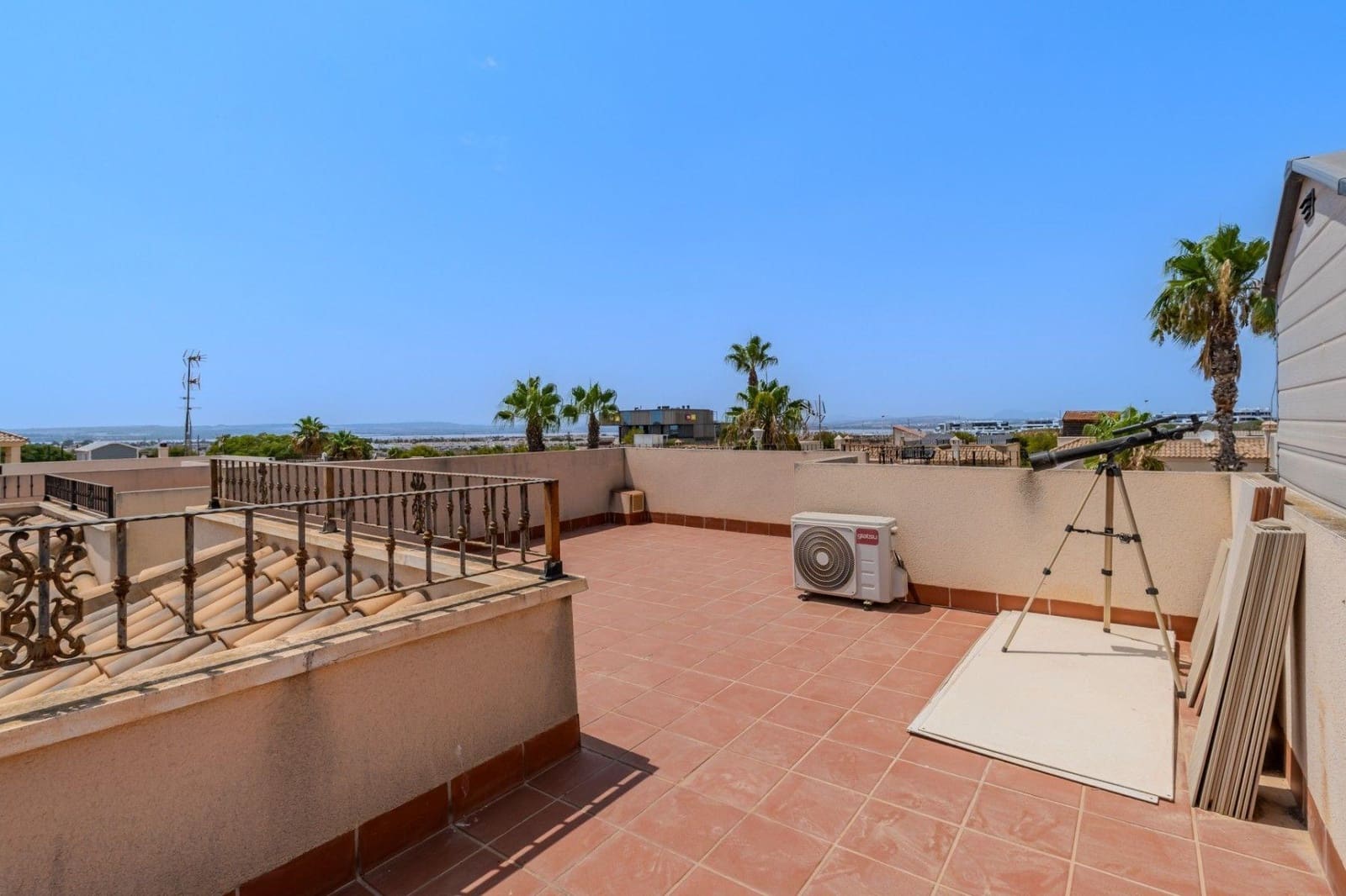 3 sovrum Radhus till salu i Aguas Nuevas med pool - 305 000 € (Ref: 10011480)