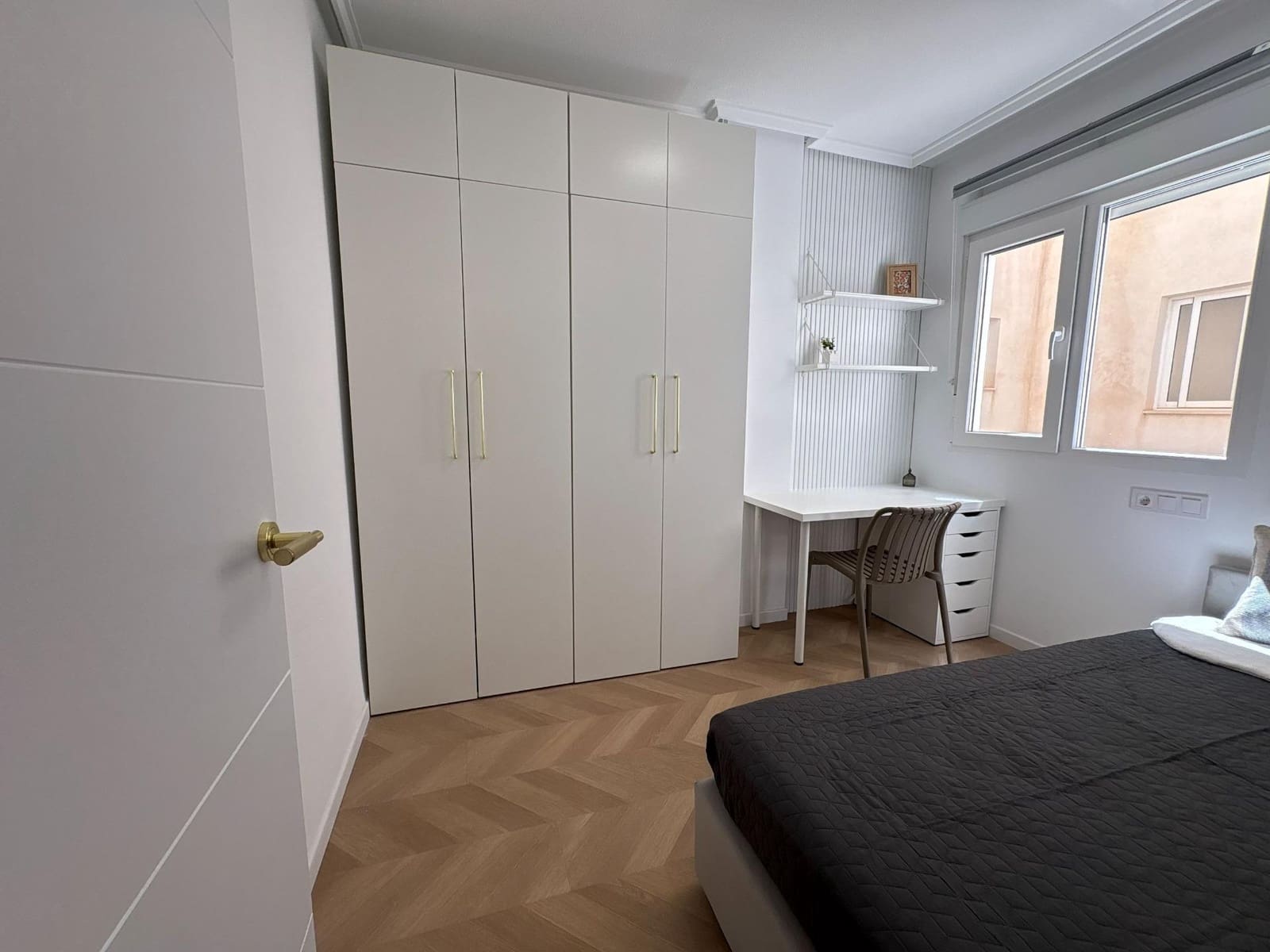 2 soveværelse Lejlighed til salg i Torrevieja med swimmingpool - € 199.000 (Ref: 10013356)