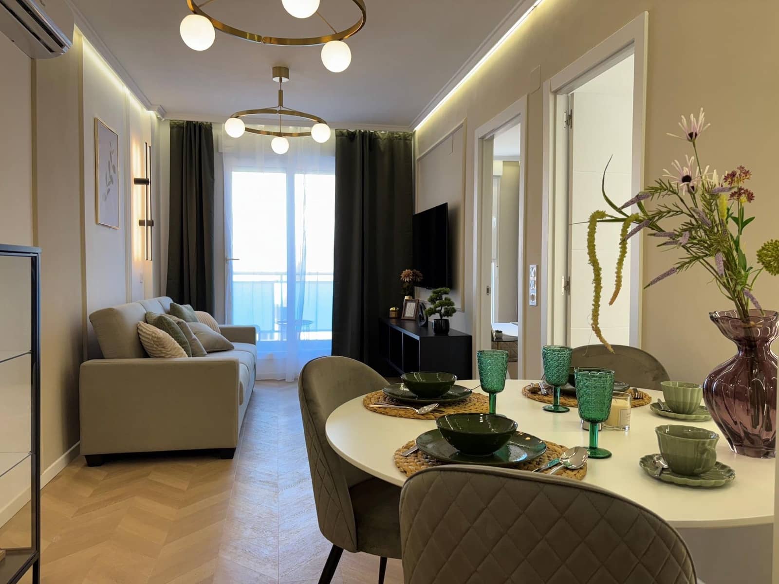 2 soveværelse Lejlighed til salg i Torrevieja med swimmingpool - € 199.000 (Ref: 10013356)