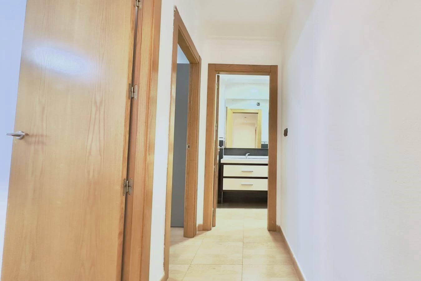 3 quarto Penthouse para venda em Torrevieja - 189 900 € (Ref: 10017531)