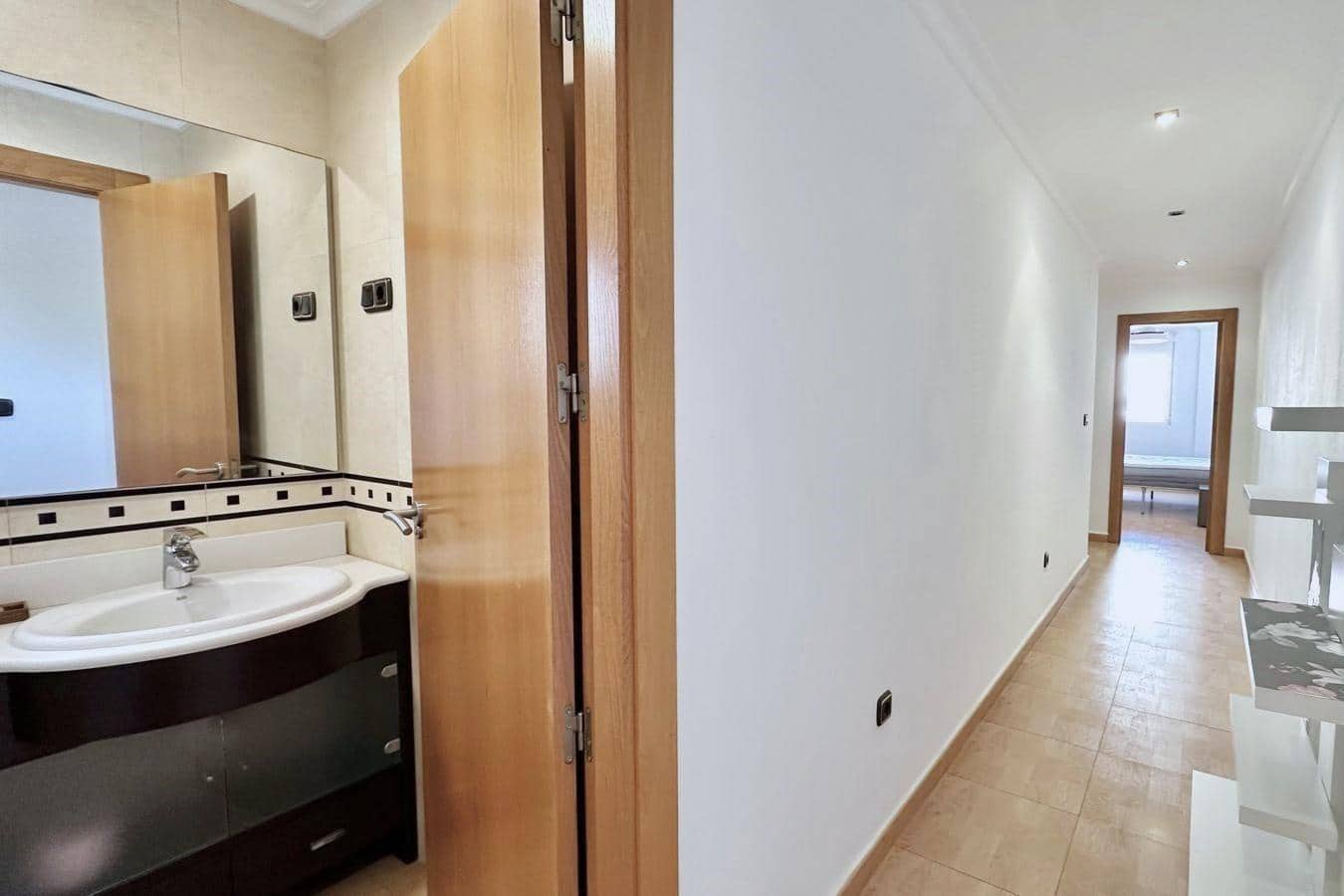 3 quarto Penthouse para venda em Torrevieja - 189 900 € (Ref: 10017531)