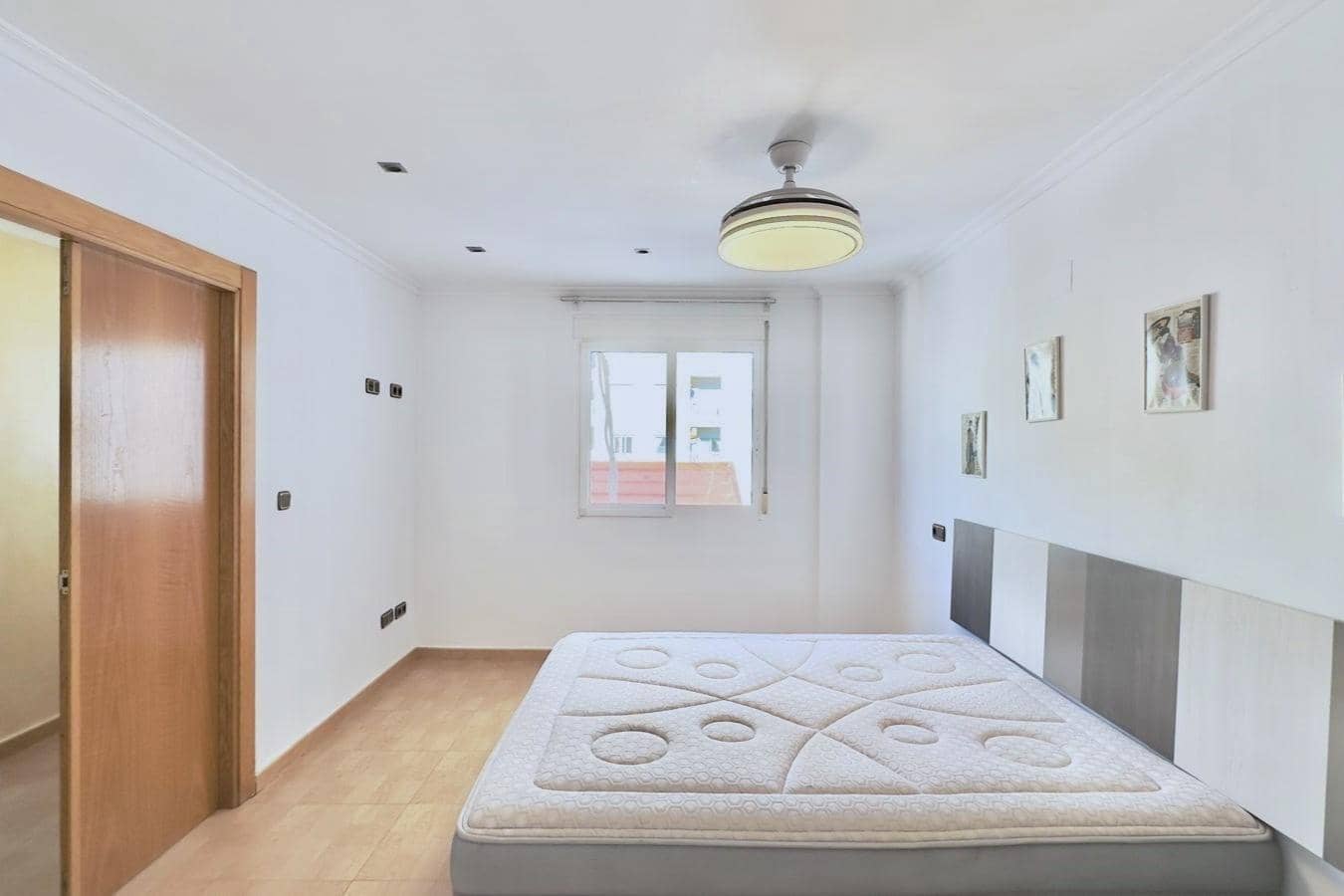 3 quarto Penthouse para venda em Torrevieja - 189 900 € (Ref: 10017531)