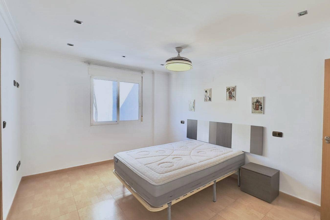3 quarto Penthouse para venda em Torrevieja - 189 900 € (Ref: 10017531)
