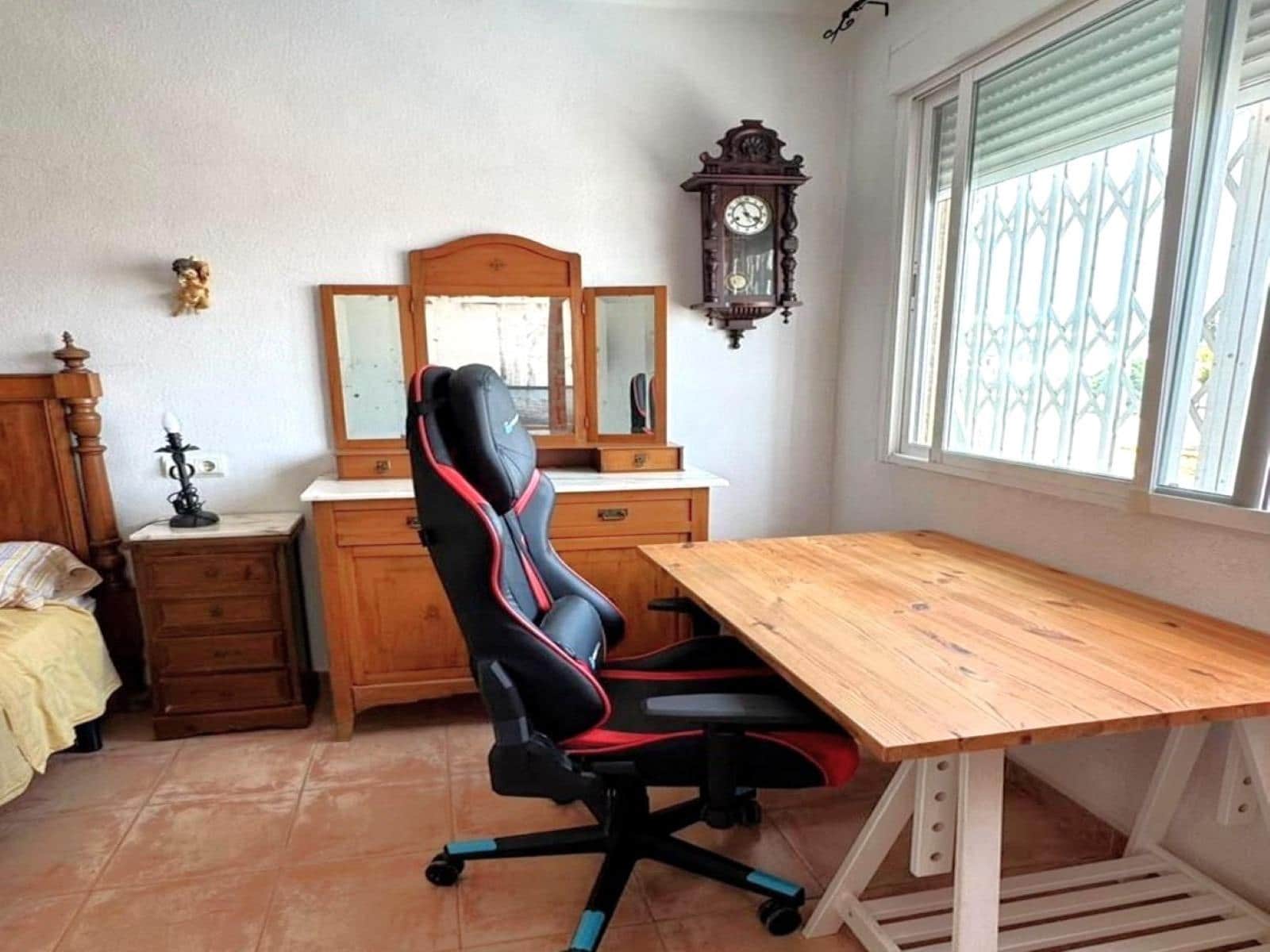 5 sypialnia Dom blizniak na sprzedaż w El Chaparral z basenem garażem - 345 000 € (Ref: 10018555)